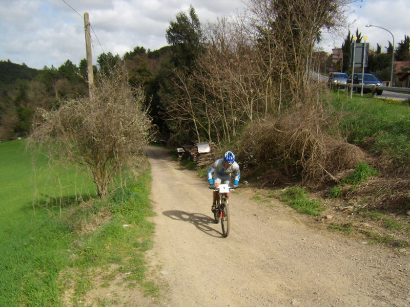 gal/2010/03 - La Via delle Miniere 2010/Sul poggetto al primo passaggio/Immagine-044.jpg